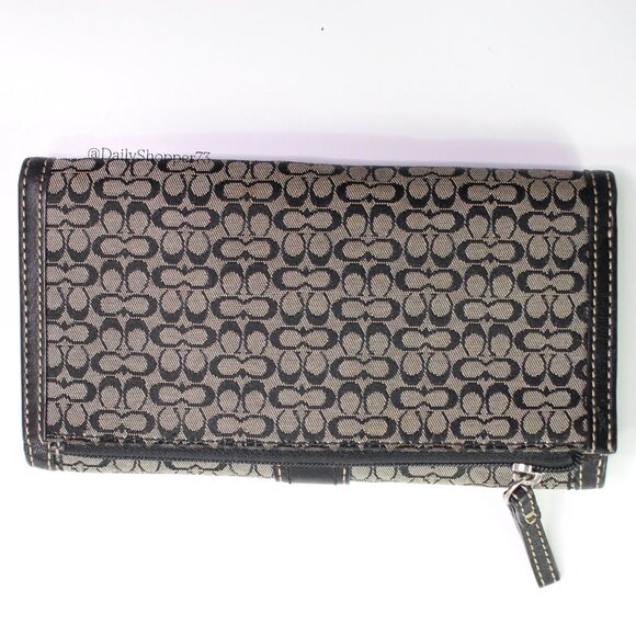 Vintage Coach Women's Black and Silver Logo Pattern - Picture 2 of 7